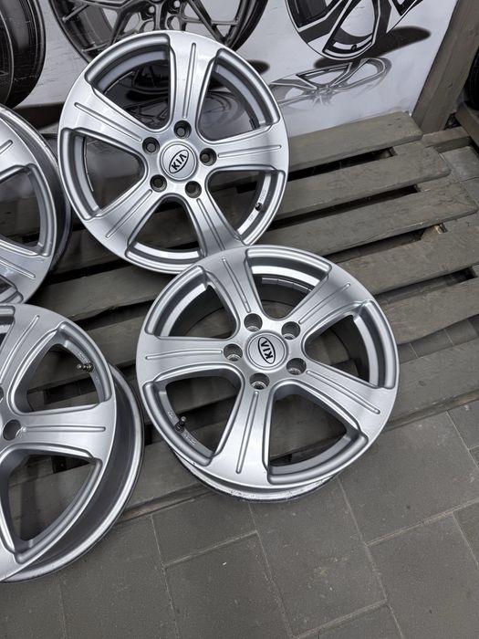 Диски литі 5/114.3/16 Кіа