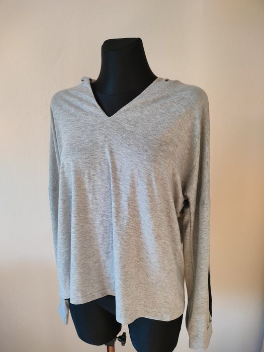 Szara bluzka bluza z kapturem cienka L