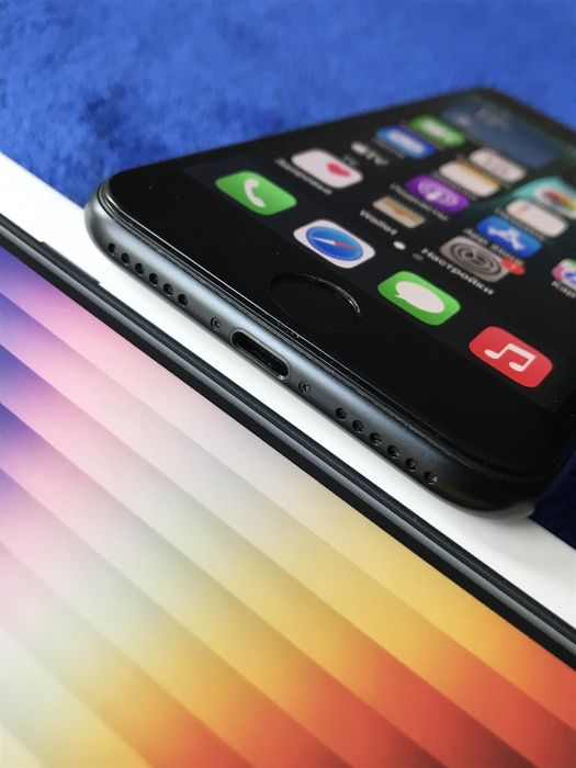 iPhone SE3 2022 Apple Айфон