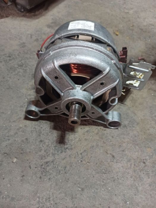 продам электродвигатель