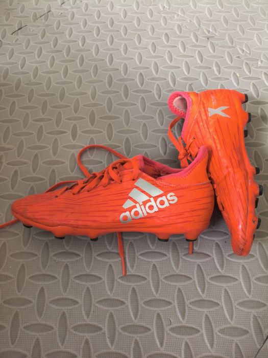 Korki Adidas Techfit pomarańczowe r.33/200mm