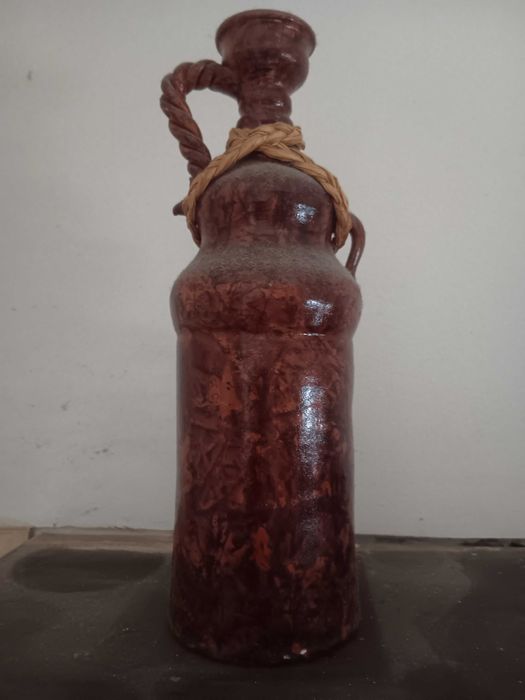 Peça decorativa tipo jarro ou jarra