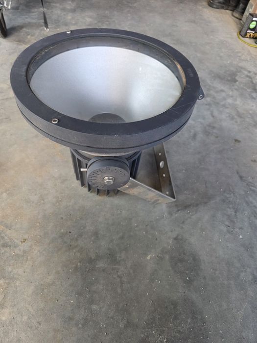 Lampy Bega ozdobne loft