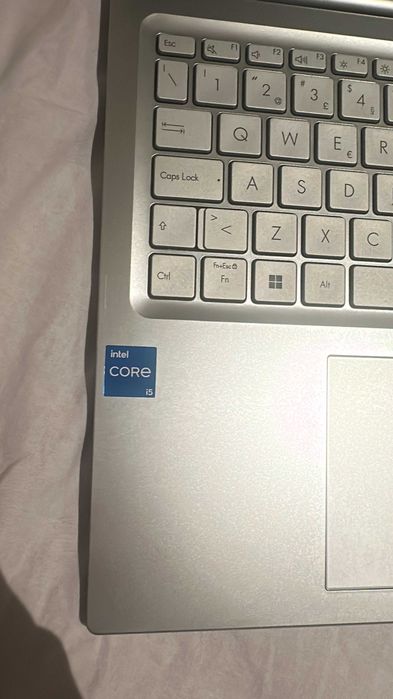 Portátil ASUS Vivobook F1605EA (COM GARANTIA)