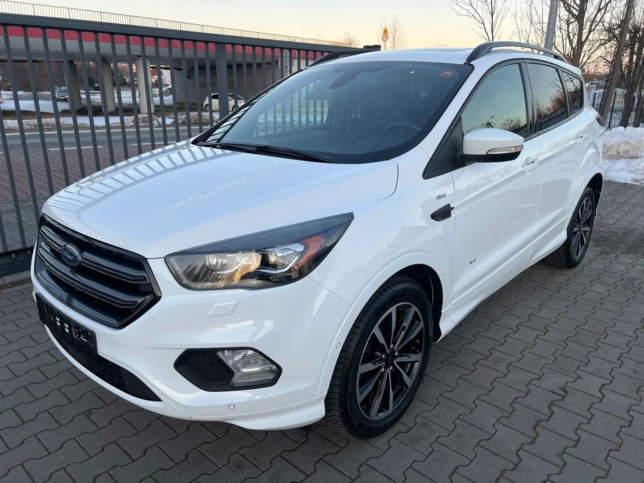 Ford Kuga ST-line 4x4