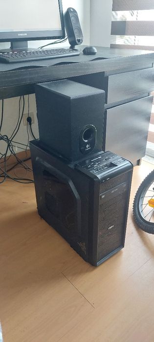 PACK  Secretária + Desktop+Monitor+Impressora+Conj Som Logitech