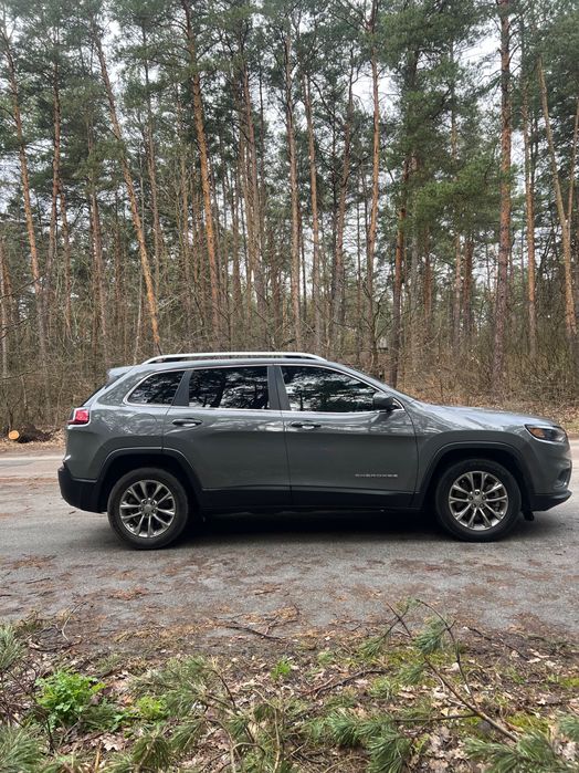 Продам Jeep Cherokee 2020 року