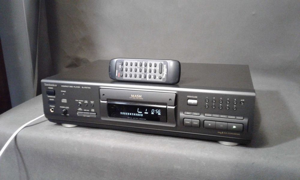 TECHNICS SL-PS770A,pilot ,odtwarzacz cd