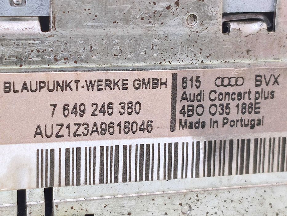 Radio Audi Concert PLUS A3 8L A2 A4 B5 A6 C5 A8 TT + KOD - Panel 22cm