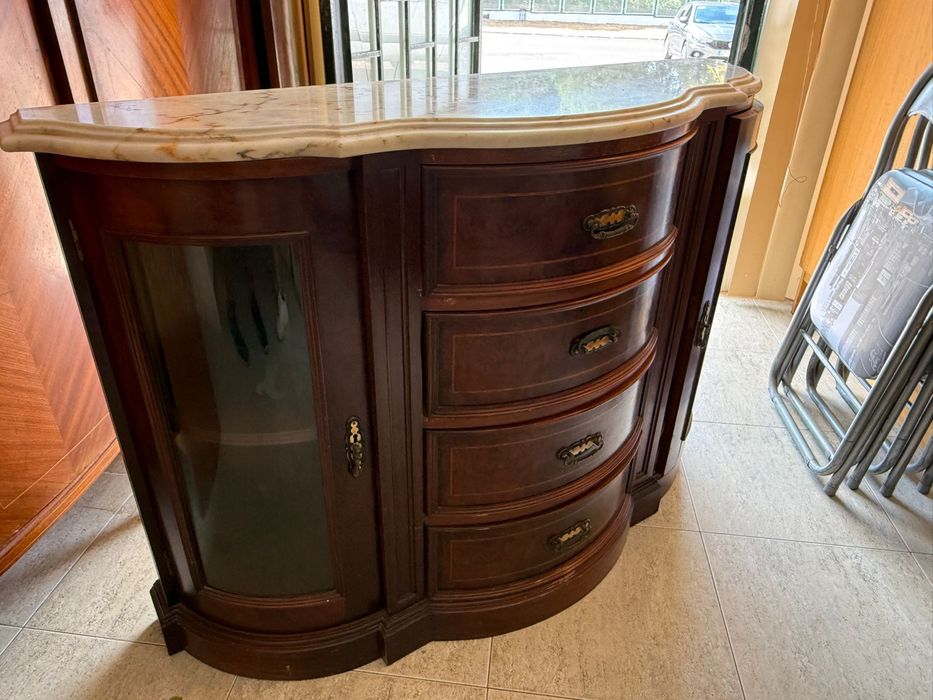 Movel de madeira com pedra mármore