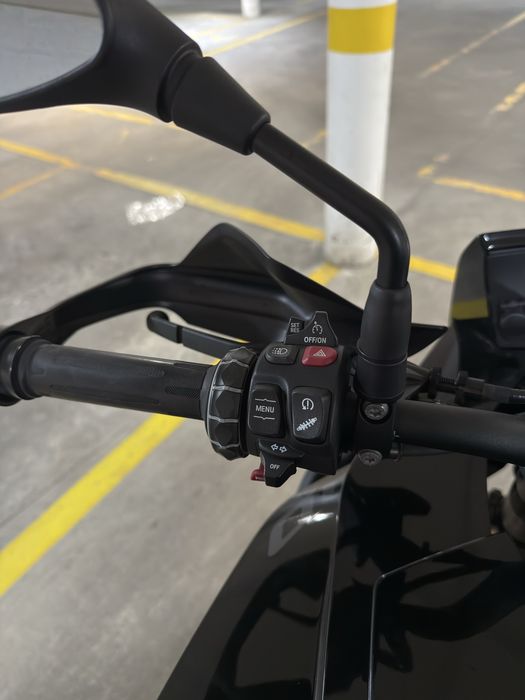 BMW S1000 XR - 2022 - Triple Black
