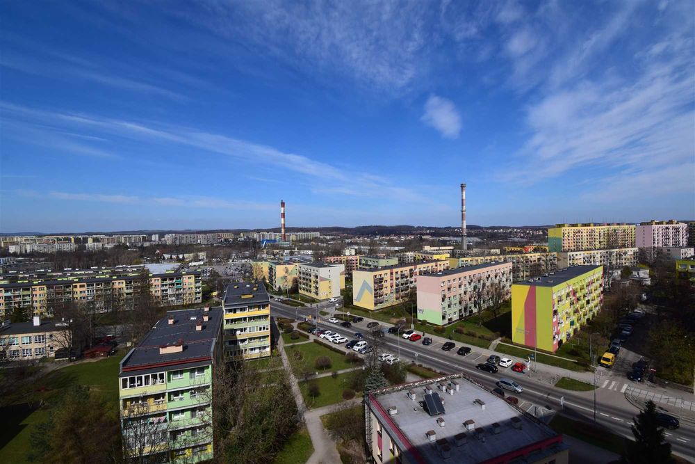 Piaskowa Góra - 3 pokoje - z ładnymi widokami !!!