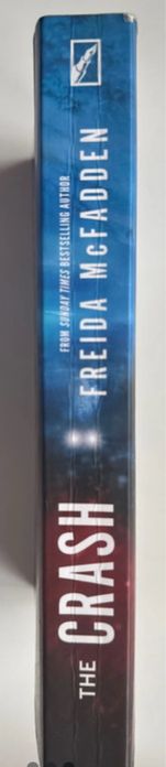 Livro "The Crash" da Freida McFadden