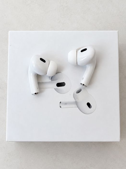 Apple AirPods Pro 2. generacji USB-C – oryginalne pudełko, komplet