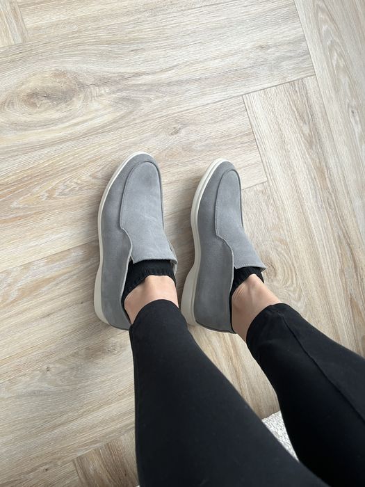 В наявності жіночі лофери замш в  стилі Loro Piana 39p св.сірі байка