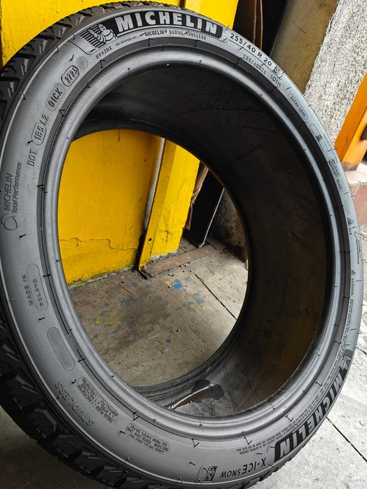 1шт R20 255 40 шина зимова Michelin X-Ice Snow