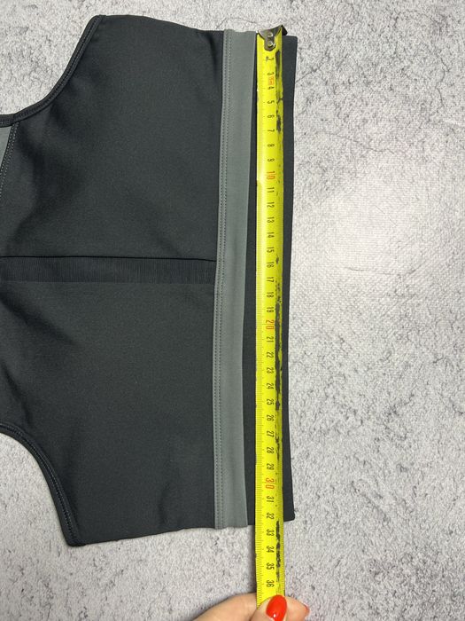 Nike спортивний топ топік оригінал