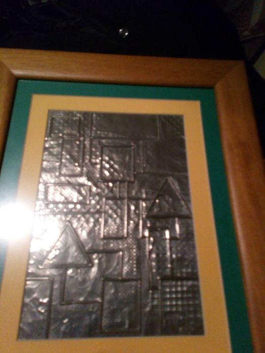 Two Different Paintings437437438079815683