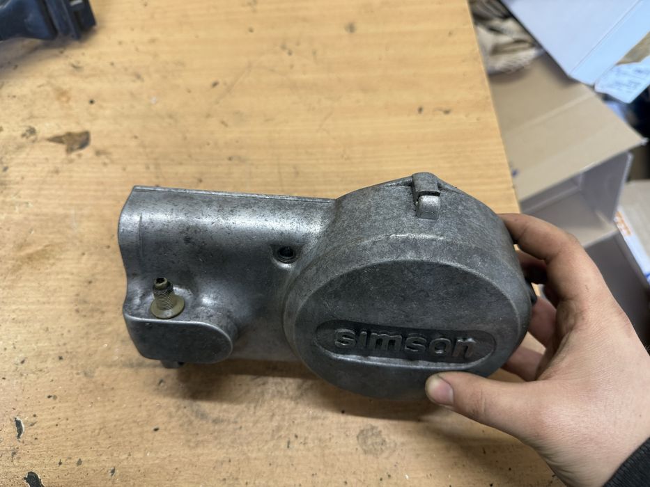 Dekiel pokrywa osłona zapłonu magneta Simson S51 SR50 S53 DDR wysyłka