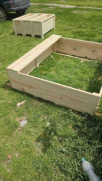 Piaskownice zamykane z daszkiem