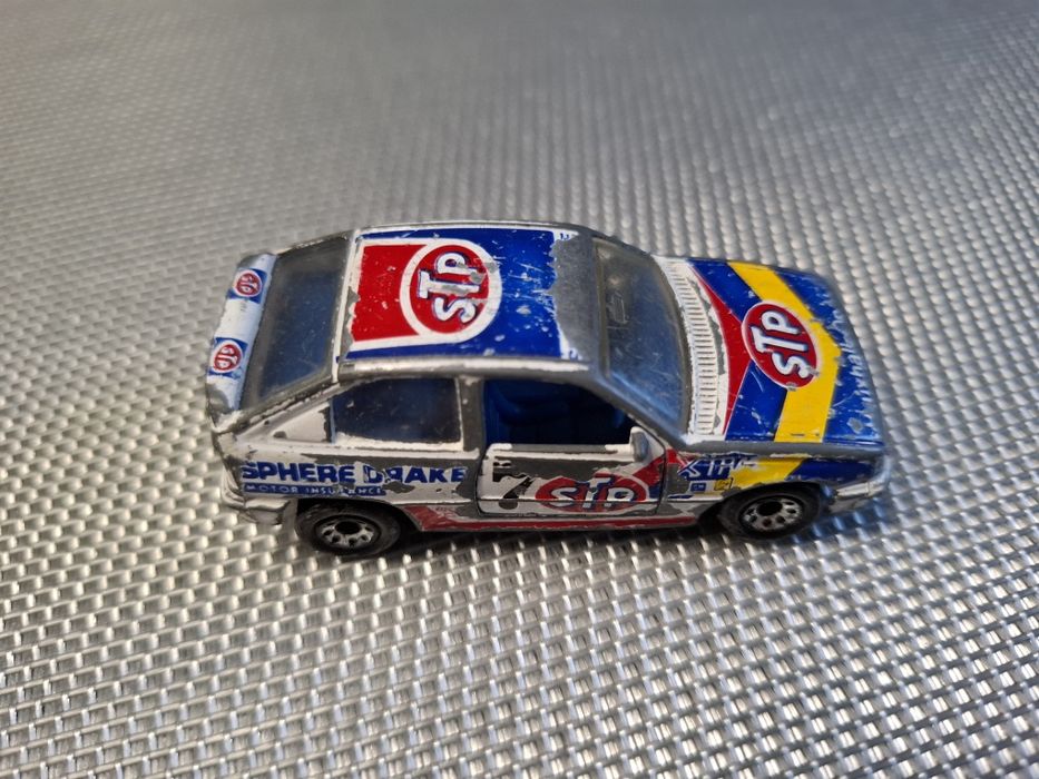 Matchbox  opel kadett gsi model samochodu