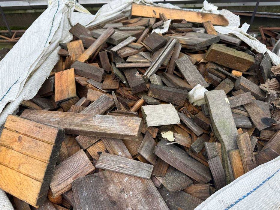 Дрова обрізки Соснові - БЕЗКОШТОВНО!!! САМОВИВІЗ від 3кубів, без завантаження!!!