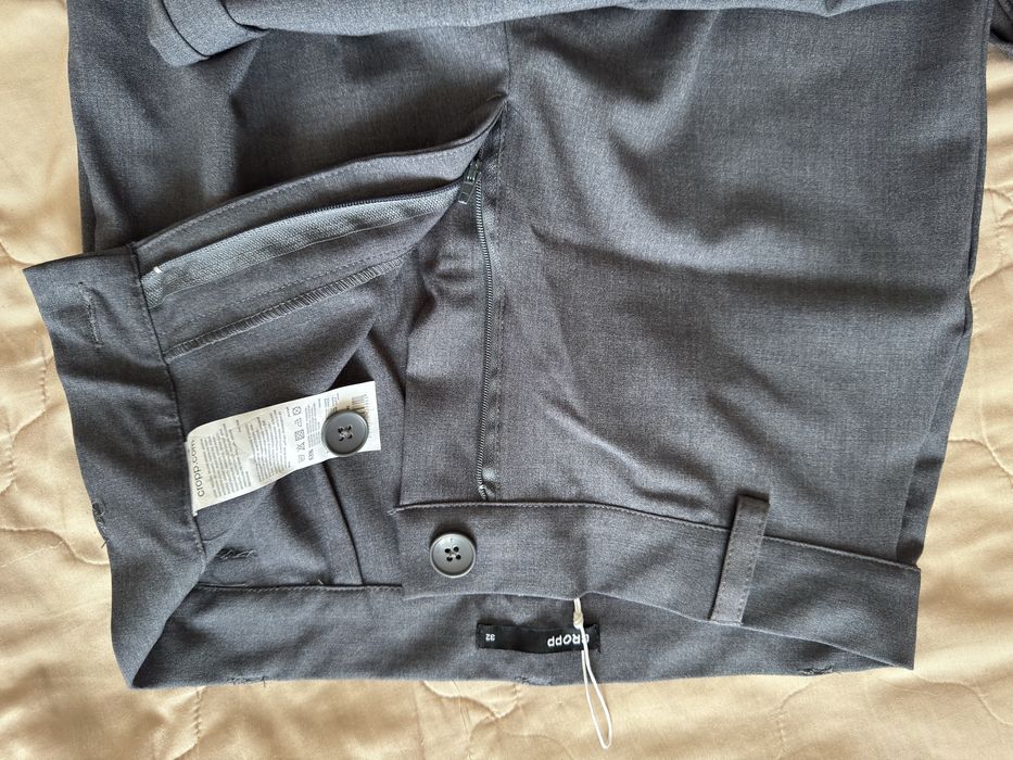 Жіночі,сірі штани прямого крою,32 розмір (xs)