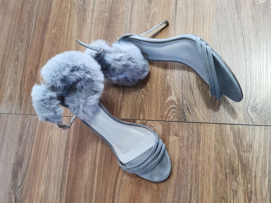 Buty na obcasie sandały na szpilce szpilki sandałki Reserved 37