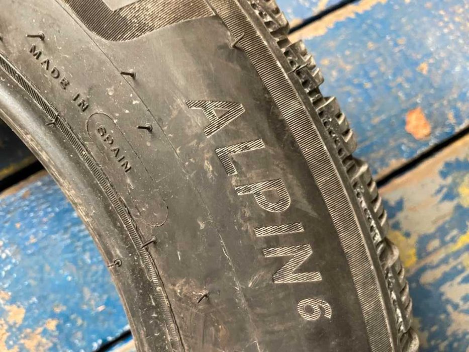 205/60 R16 Michelin Alpin 6 2шт зимня
