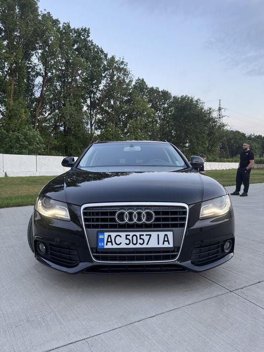 Продам Audi A4 B8 2009 2.0 TFSI