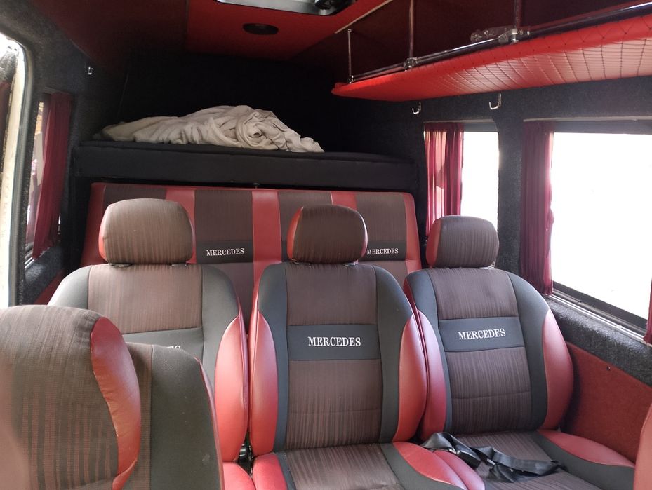 Продам sprinter 212d