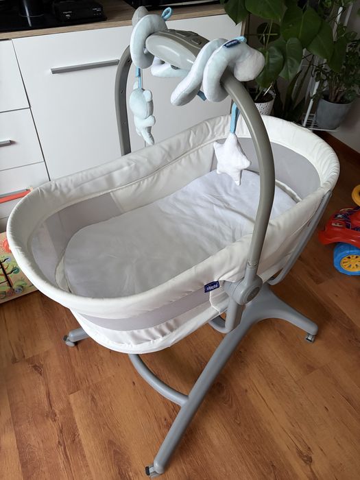 Chicco baby hug łóżeczko