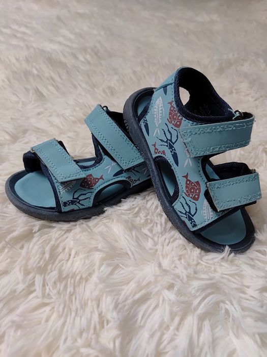 Sandałki dziecięce