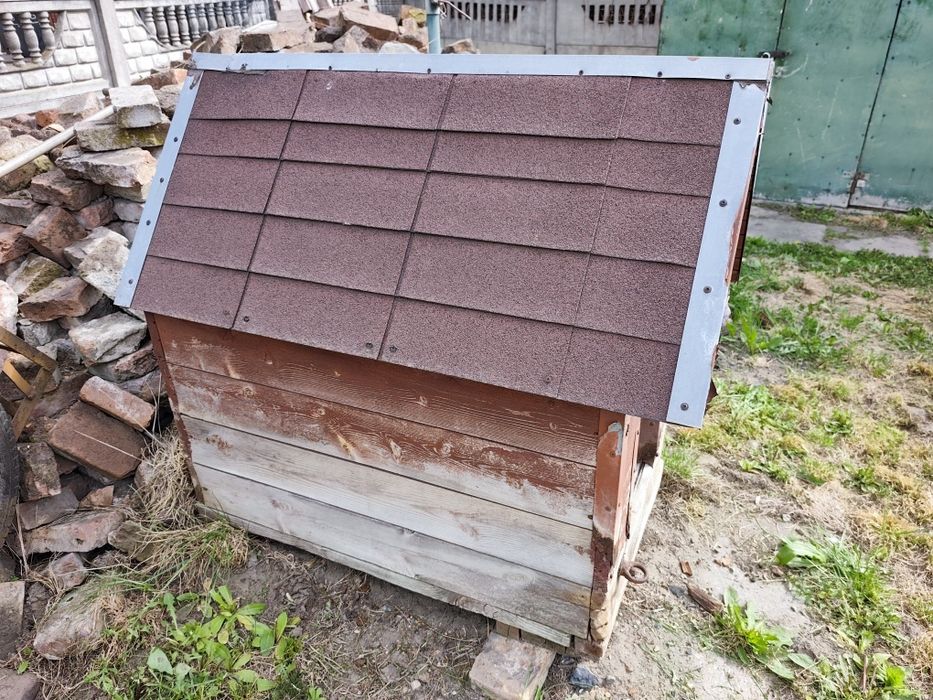 Oddam budę dla psa ocieplaną