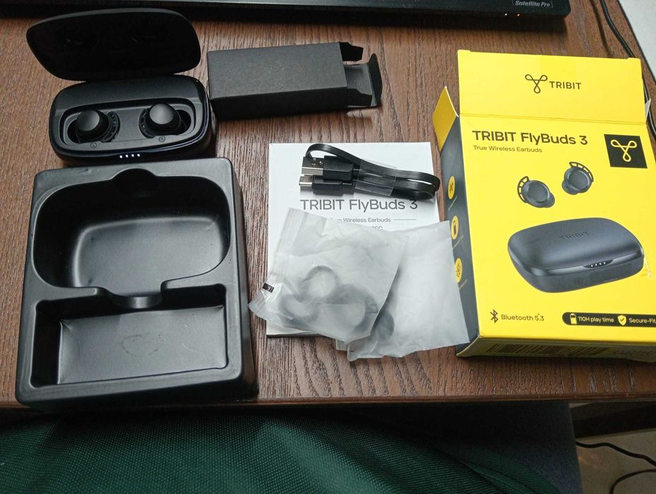 Tribit FlyBuds 3 –Bluetooth 5.0 "NOVO" NA CAIXA (Power Bank Integrado)