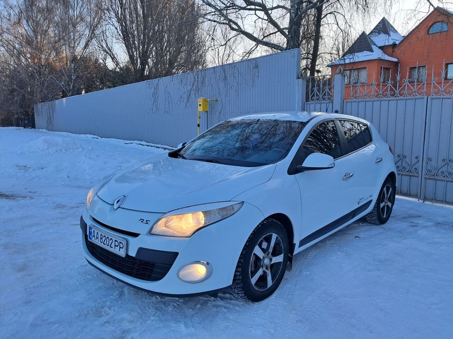 Продам рено меган.