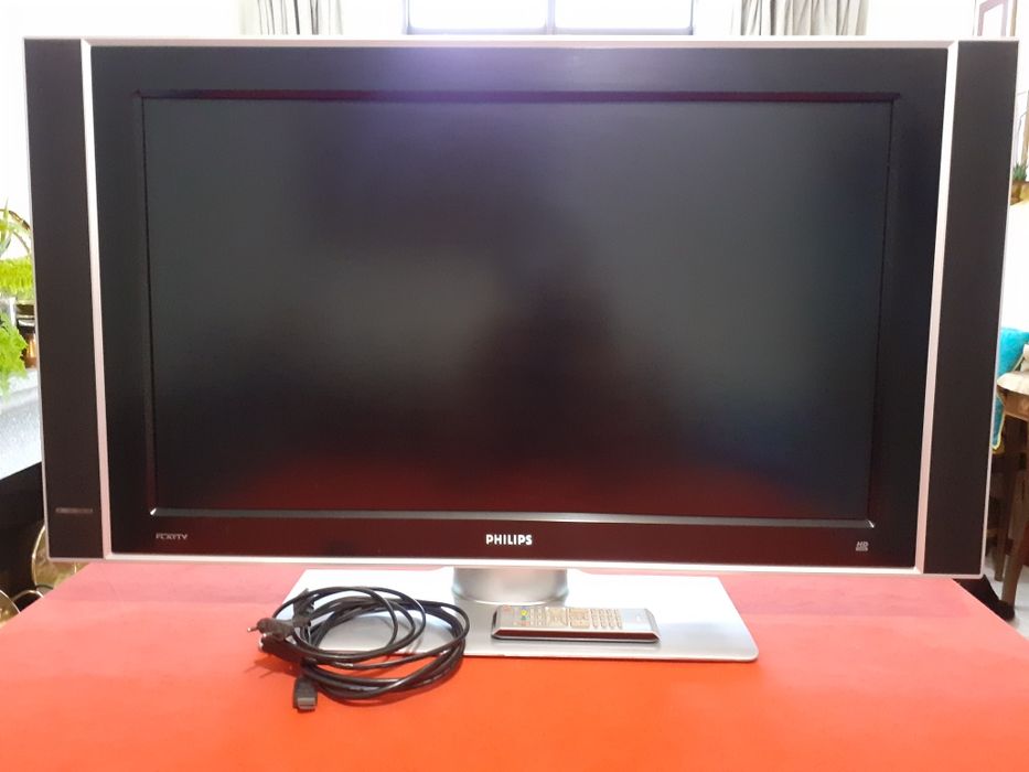 Televisão Philips LC320W01