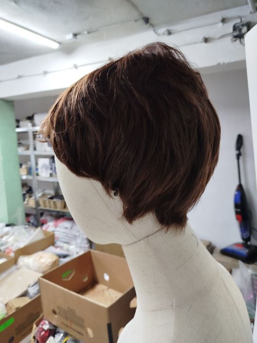 Peruka krótka, brązowa (p5)