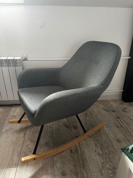 Fotel bujany (nowy)