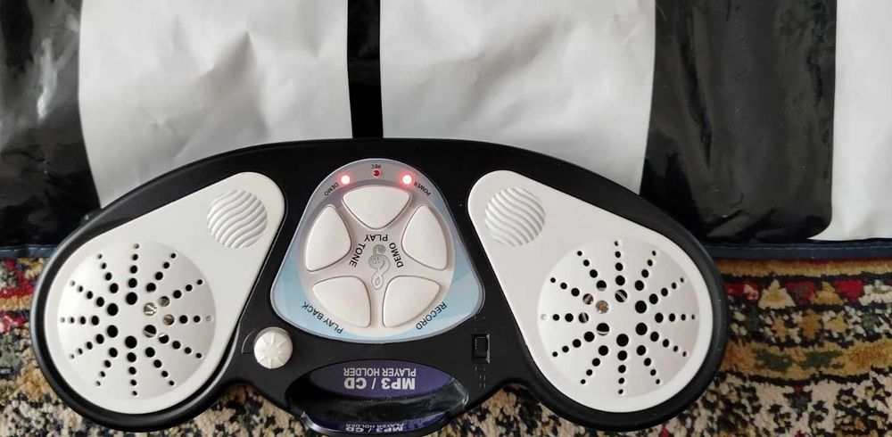 mata muzyczna  keyboard granie stopami