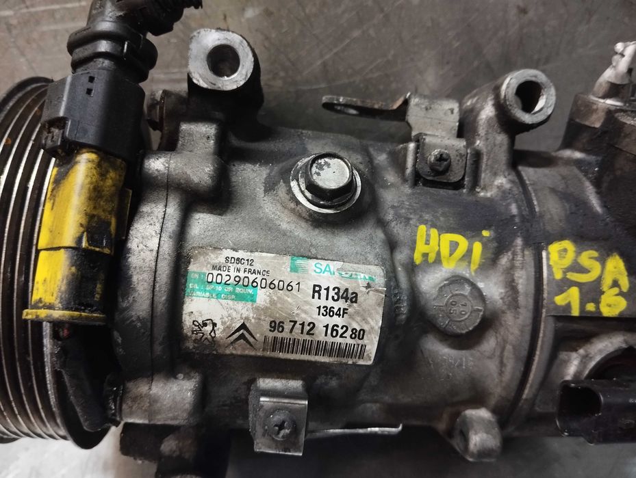 Compressor AC Peugeot 207 / 307 / Citroen C3 C4 1.6HDI  REF: 9671216280 1364F