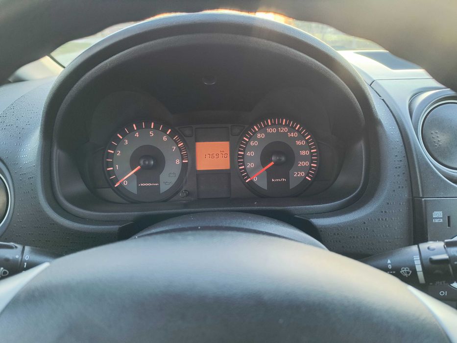 Mitsubishi Colt 1.1 benzyna