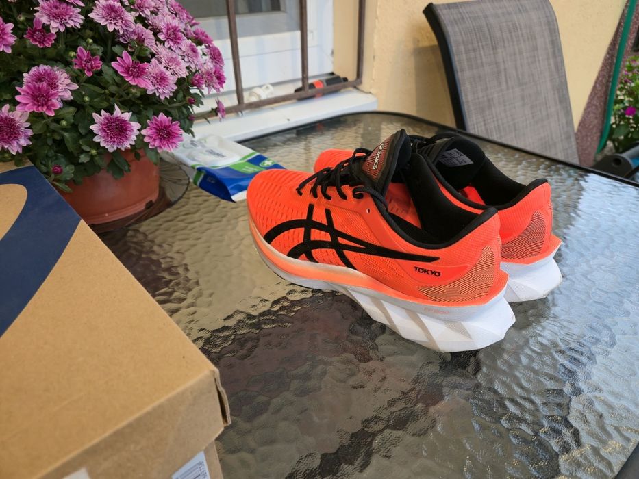 Кроссовки Asics Tokyo Novablast, р.44