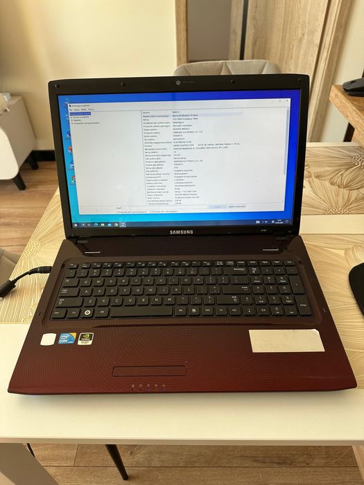Samsung R780 i5-520 8gb 128gb GTX-330M Win10
