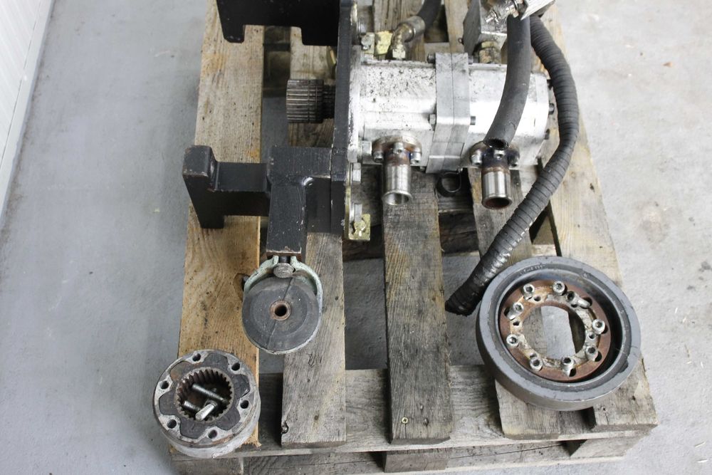 Pompa hydrauliczna Deutz bf4m1013ec Sennebogen fuchs Fahr Agrotron