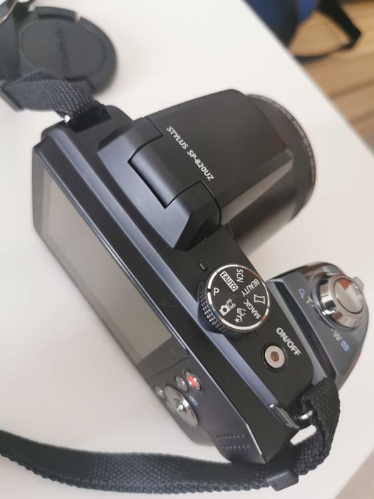 Máquina fotográfica Olympus Stylus SP-820UZ