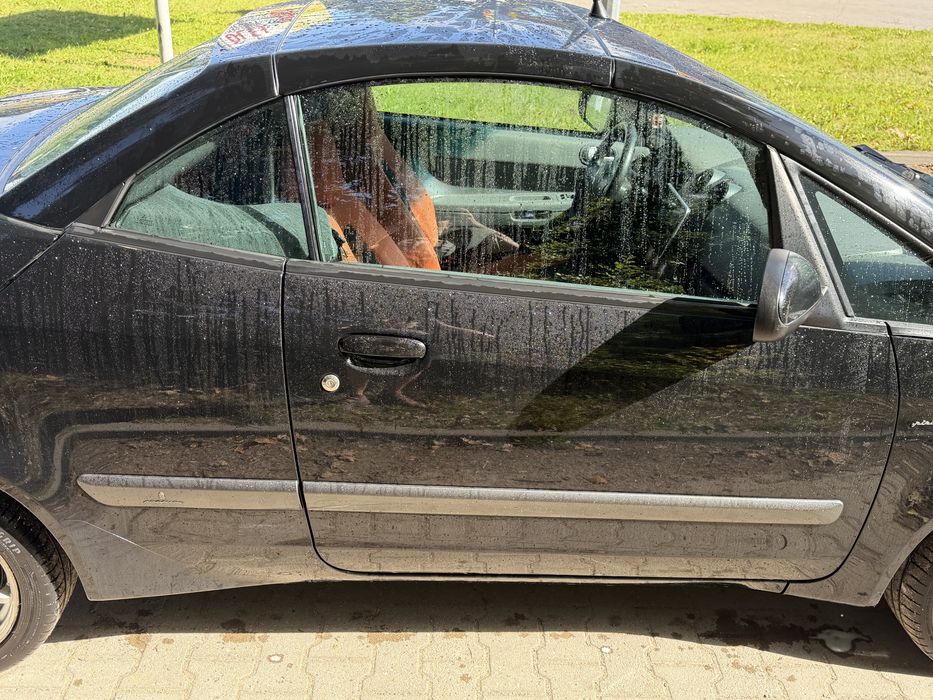 Mitsubishi colt 1.5  benz cabrio pirifarina
