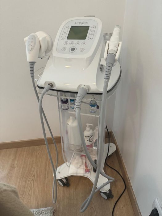 Equipamento de cavitação estética LIPOZERO