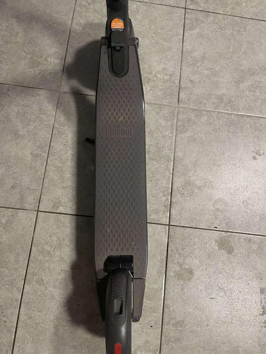 Hulajnoga elektyyczna Segway Ninebot