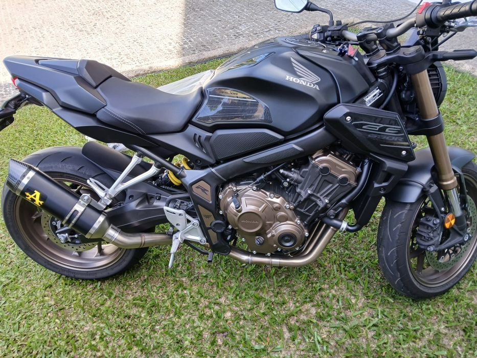 Honda CB650R 95 Cv (70 Kw) Full Extras